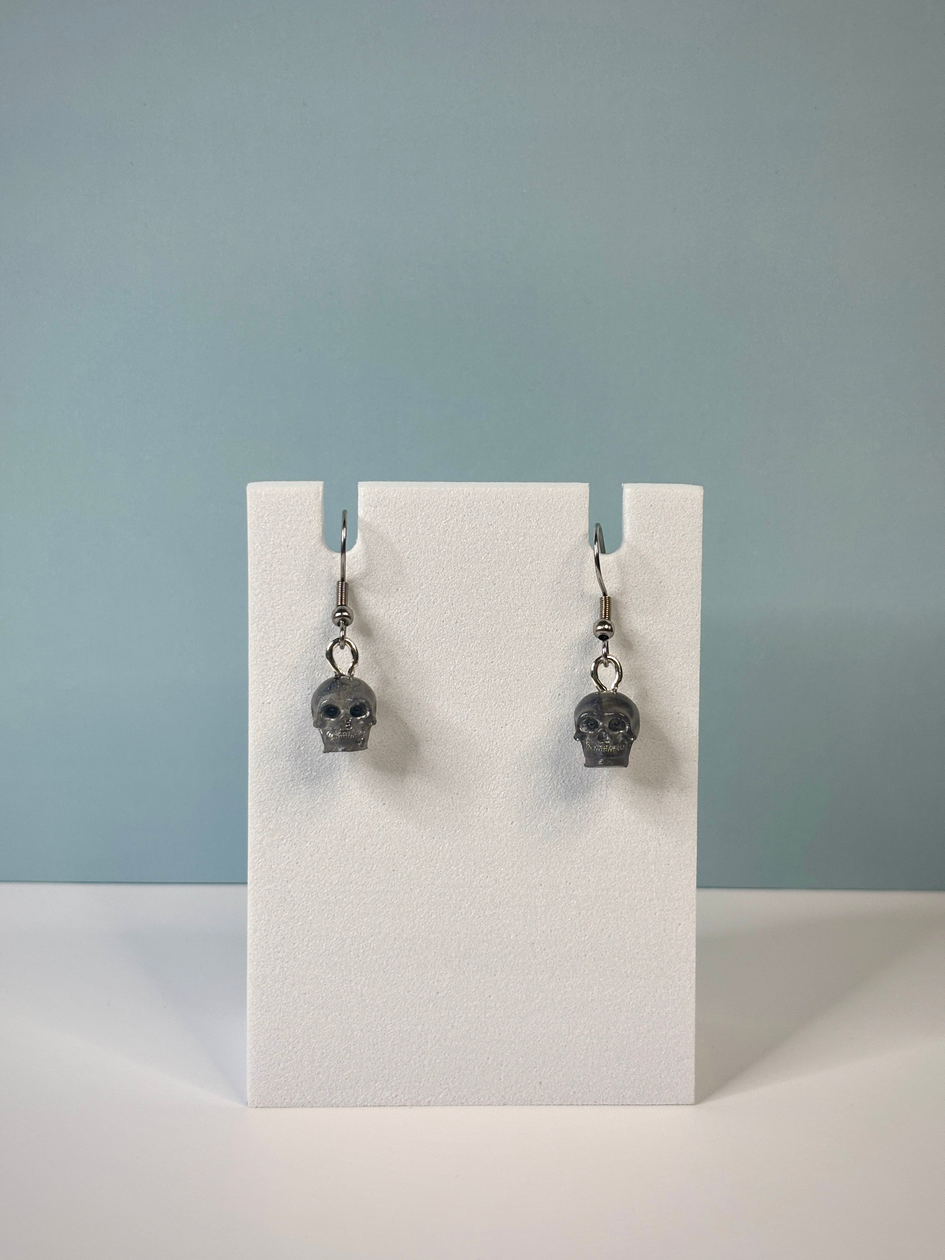 Skull Earrings - Nova Girl Corp