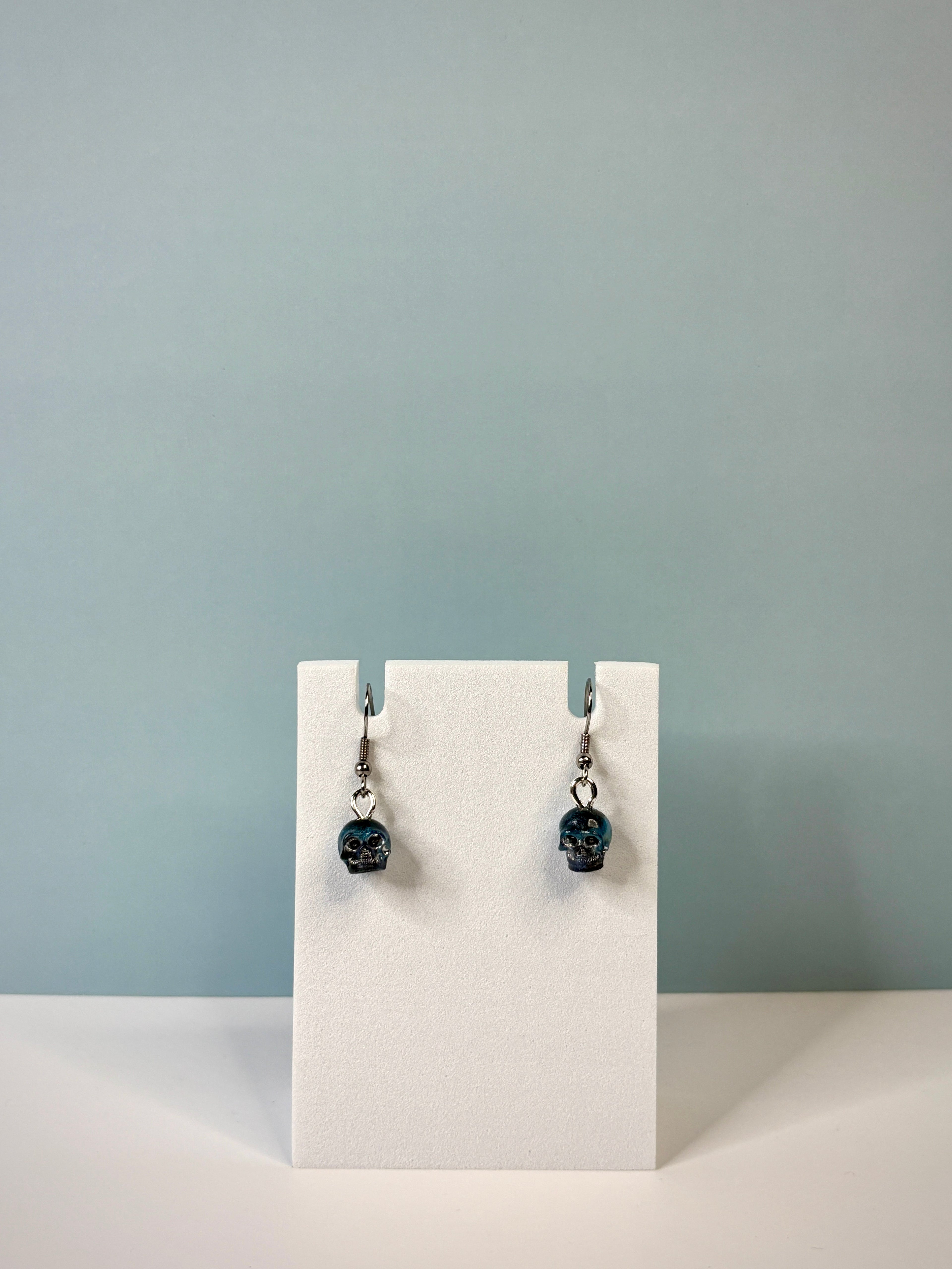 Skull Earrings - Nova Girl Corp